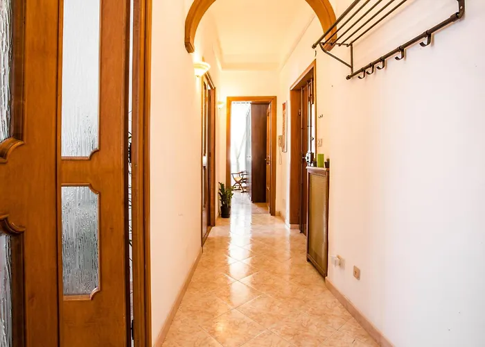 Amberone Daire Roma